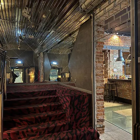 Lofts Car Factory By Warsawresidence Group Apartamento *