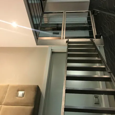 Apartamento Lofts Car Factory By Warsawresidence Group