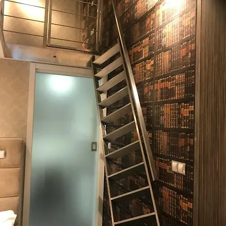 Lofts Car Factory By Warsawresidence Group * Varşova